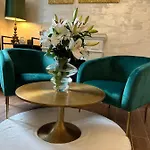 La Dolce Vita Luxury Ii With Best Free Private Parking In Center Pola