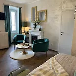 La Dolce Vita Luxury Ii With Best Free Private Parking In Center Pola