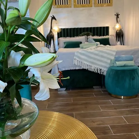 La Dolce Vita Luxury Ii With Best Free Private Parking In Center Apartman *
