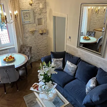 Apartment La Dolce Vita Luxury Ii With Best Free Private Parking In Center