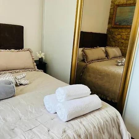 La Dolce Vita Luxury Ii With Best Free Private Parking In Center Apartman *